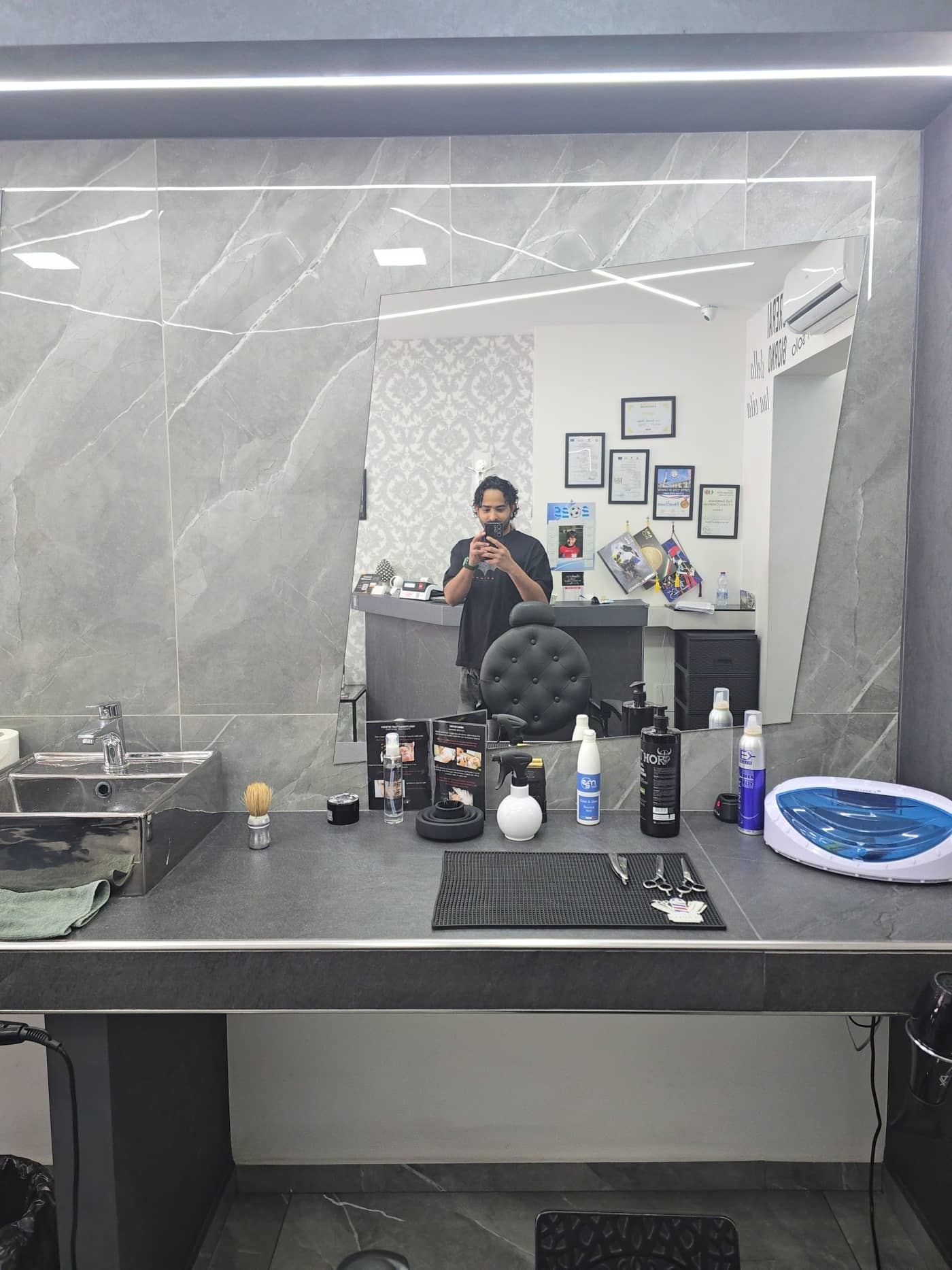 Barber's Lab 2 Catania — la sala