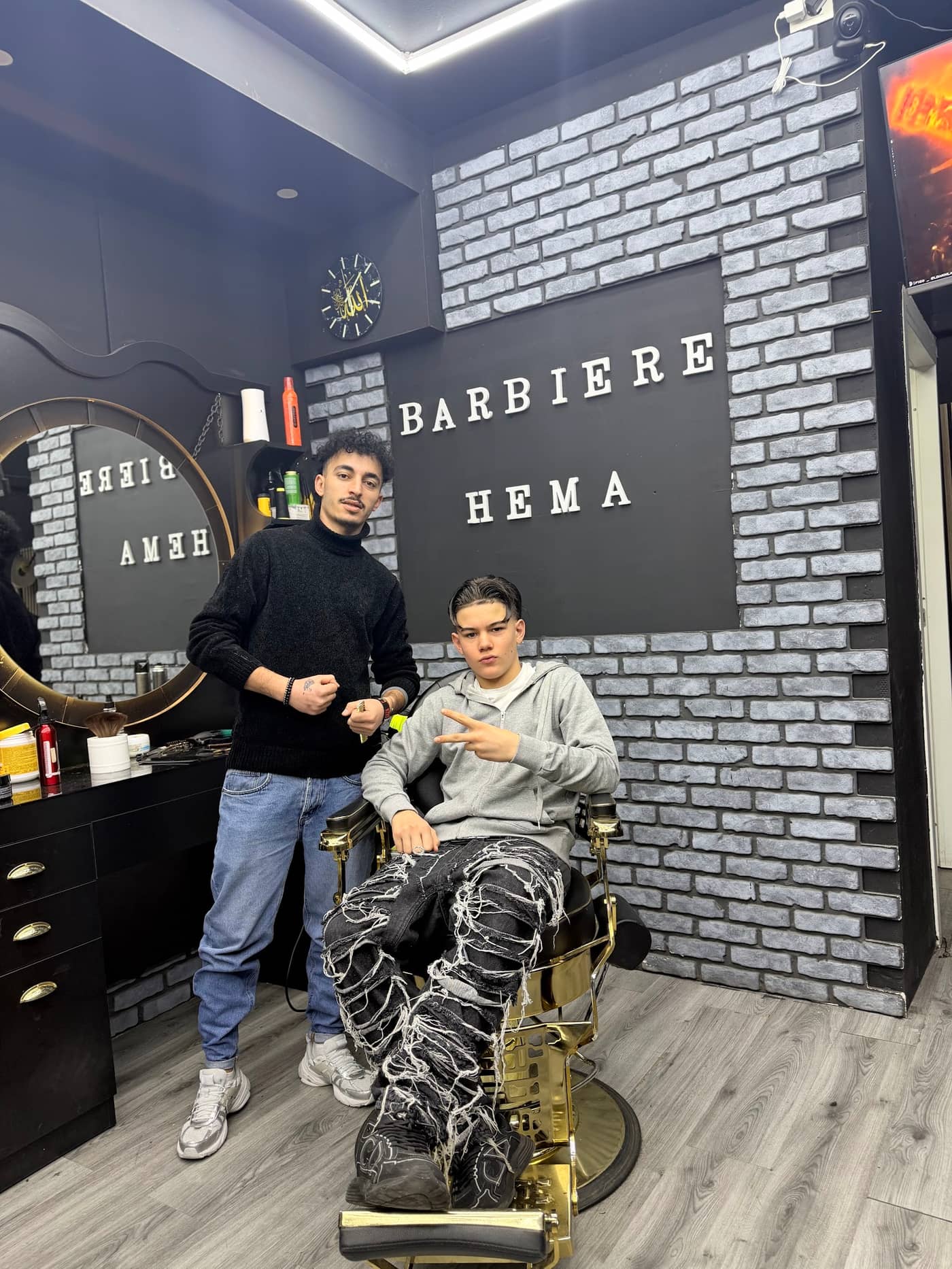 BARBIERE HEMA — dettaglio