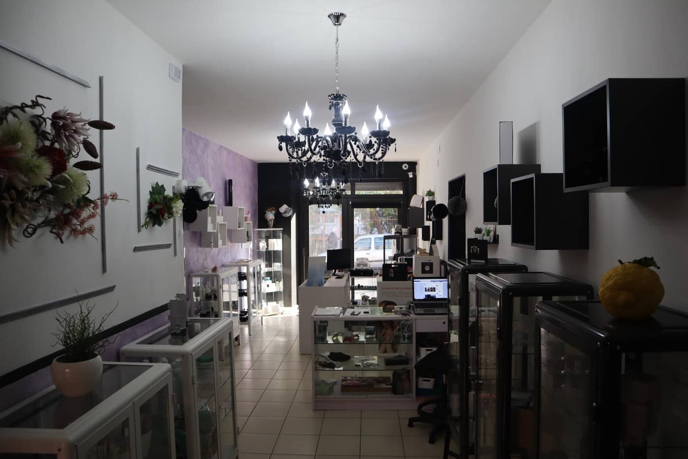 Centro estetico "ME" Nails Academy & Artist Tattoo di Anna De Francesco — Catania