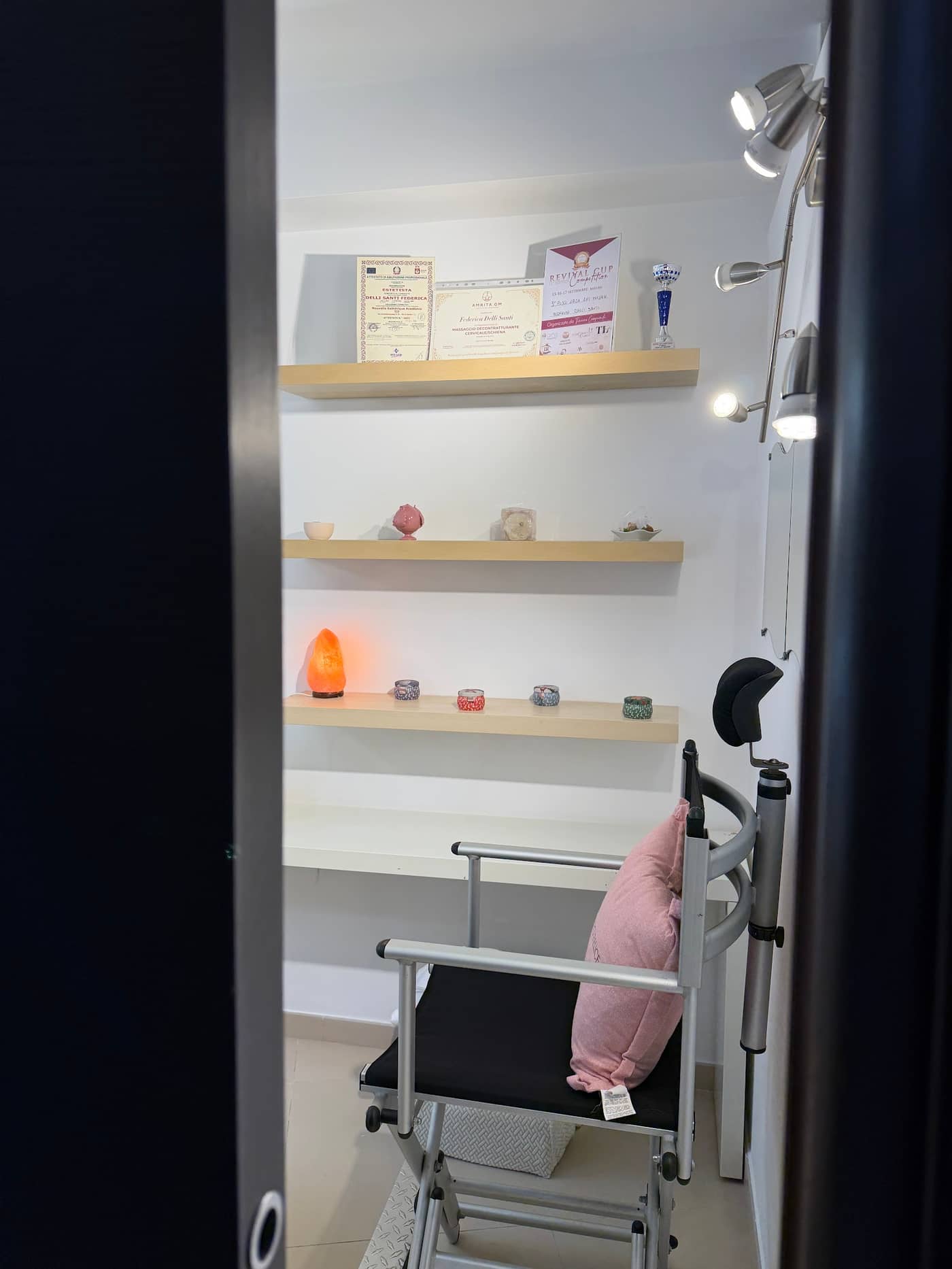 Federica Delli Santi~ Beauty center — lavoro 2