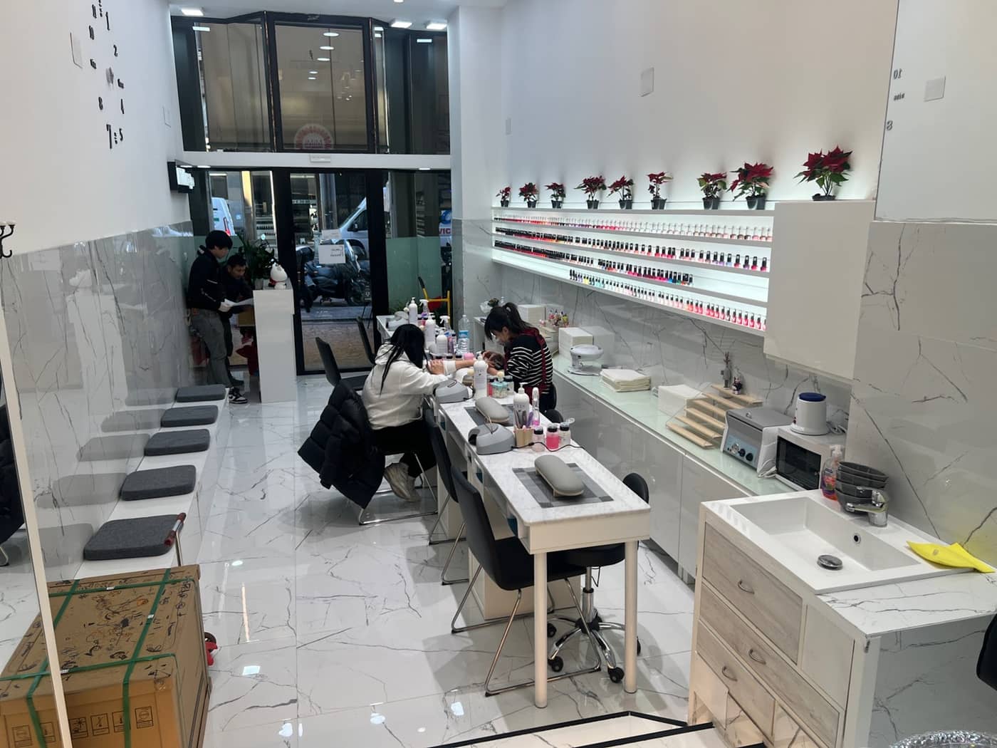 MiMi Nail Spa — lavoro 1