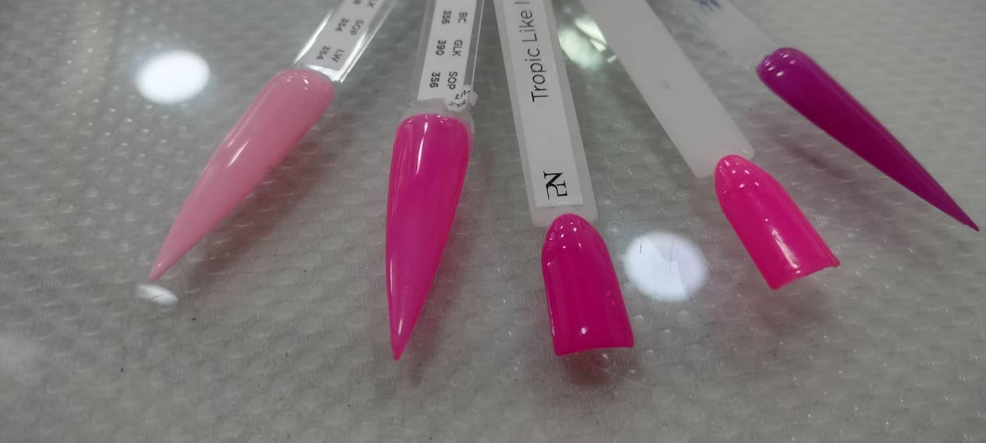 Nails and Beauty — lavoro 3