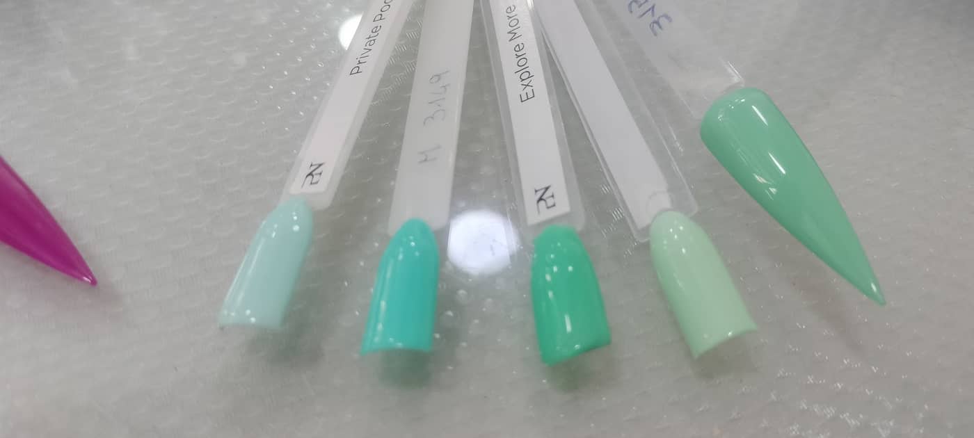 Nails and Beauty — lavoro 4