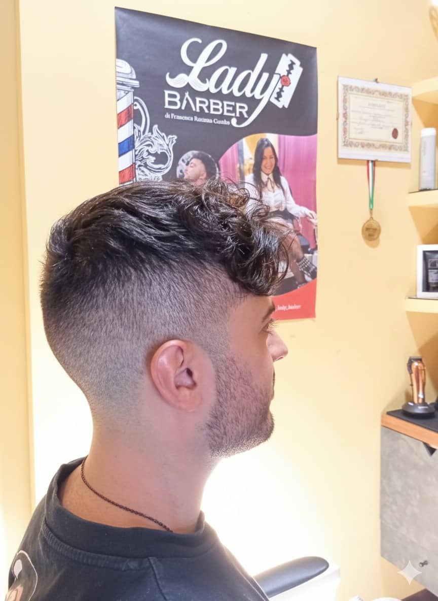 Lady Barber Hair and Beard Spa — dettaglio