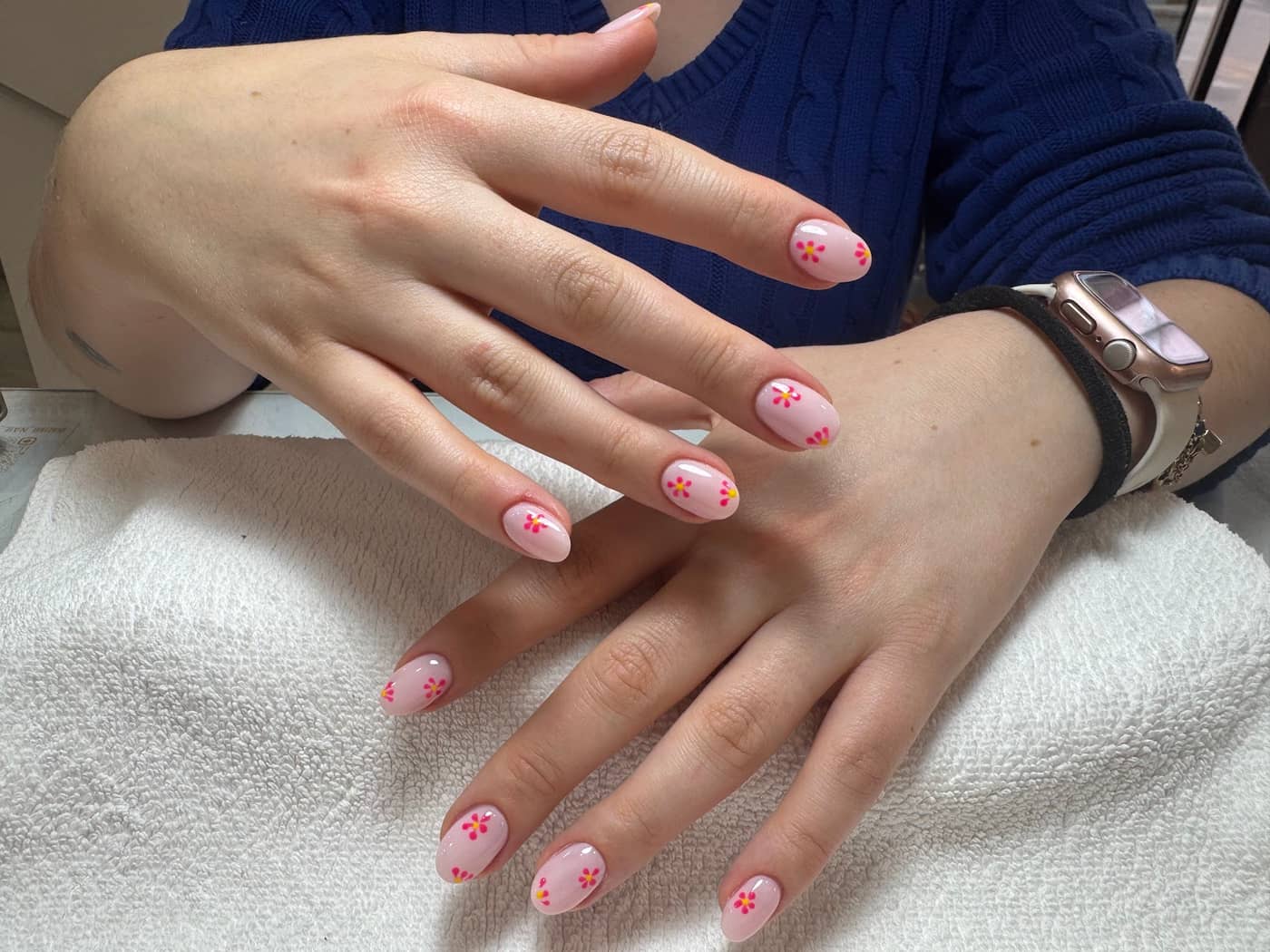 M NAIL SPA via San Felice — Centro estetico e unghie