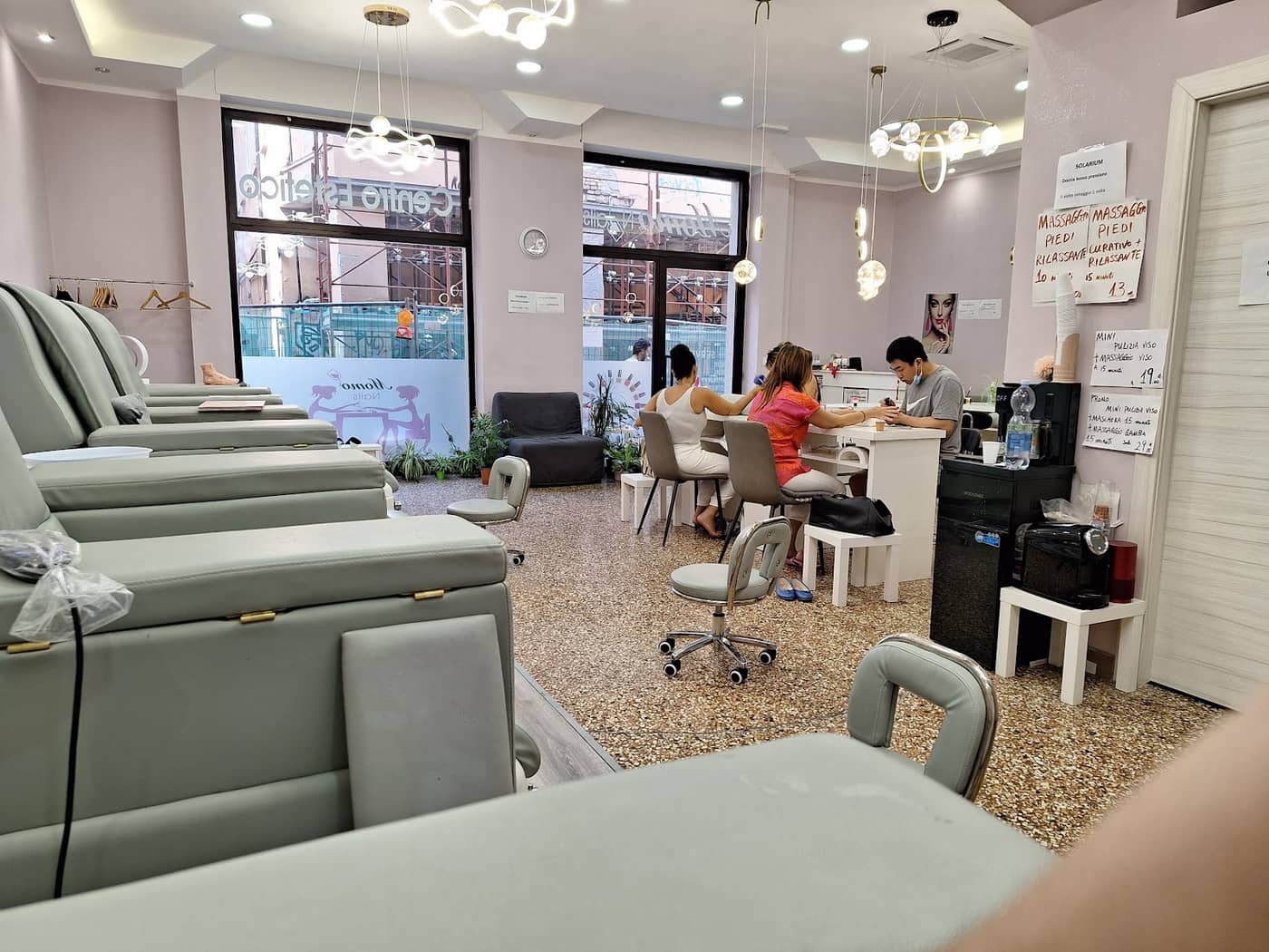 Momo nails — lavoro 1