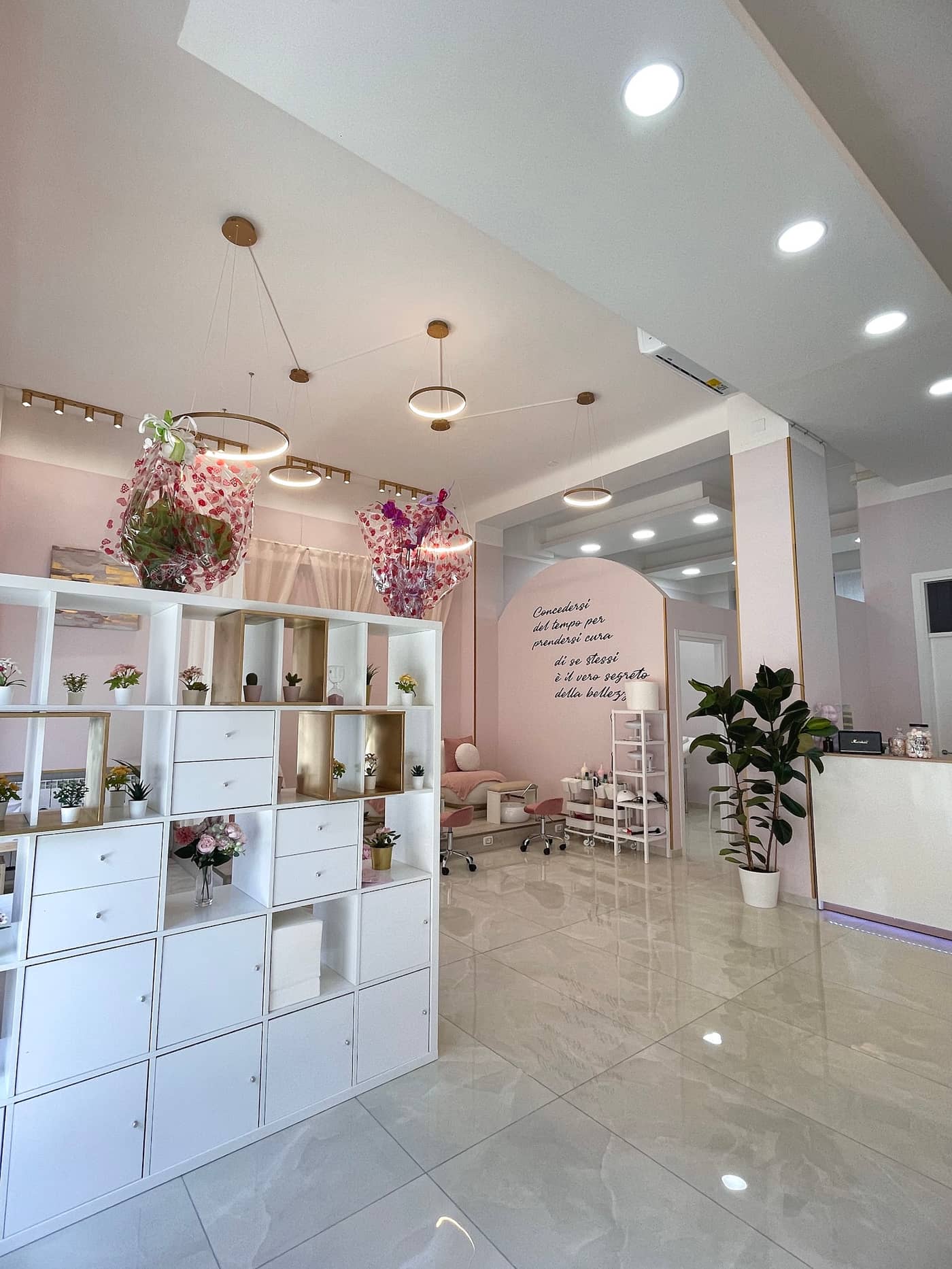 Nail lab — lavoro 2